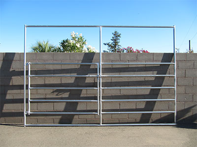 12ft x 8ft 5 Rail Panel w/ 6ft gate
